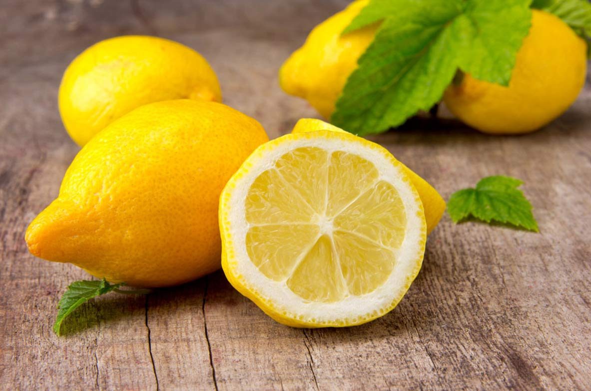 Fresh lemons with mint – Limonata